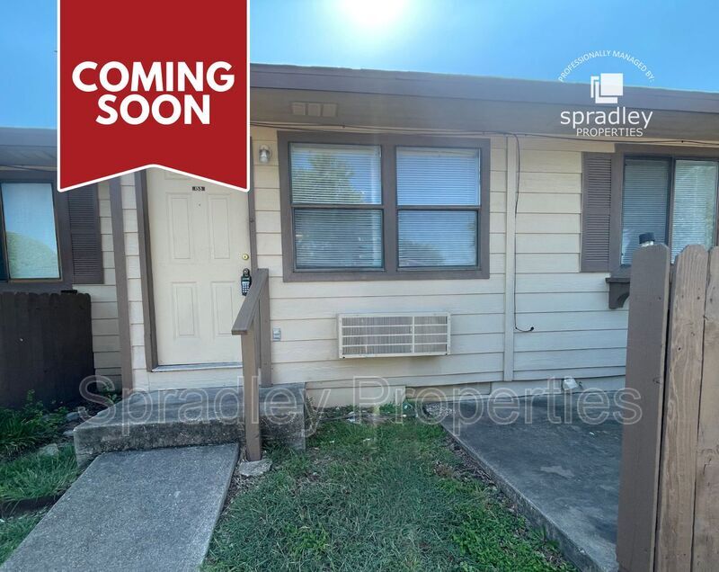 Temple Townhome: 608 John Paul Jones Dr