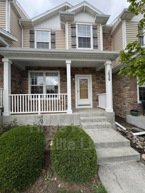 Colorado Springs Condo: 2039 Creekridge Pt