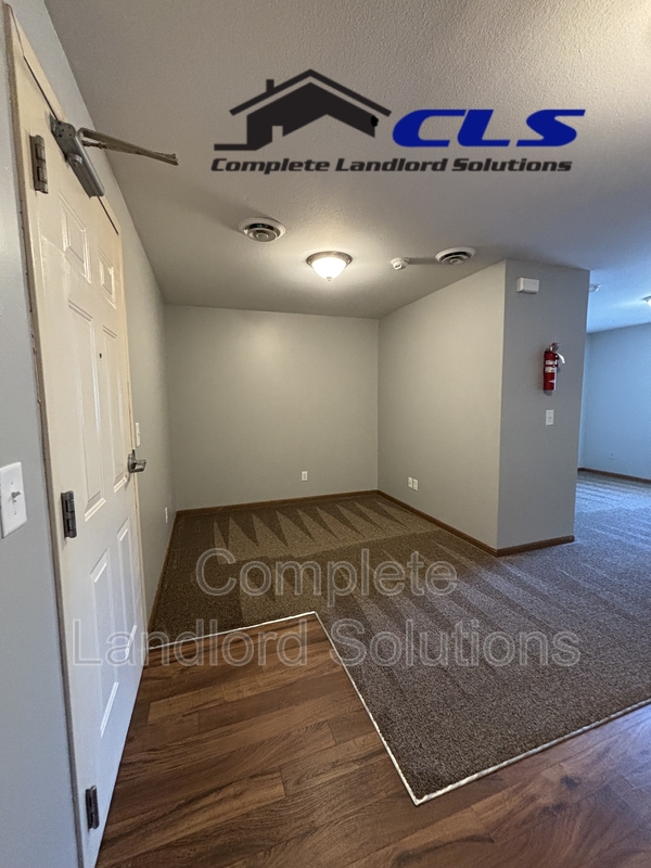 Terre Haute Condo: 1400 North Avenue - 221