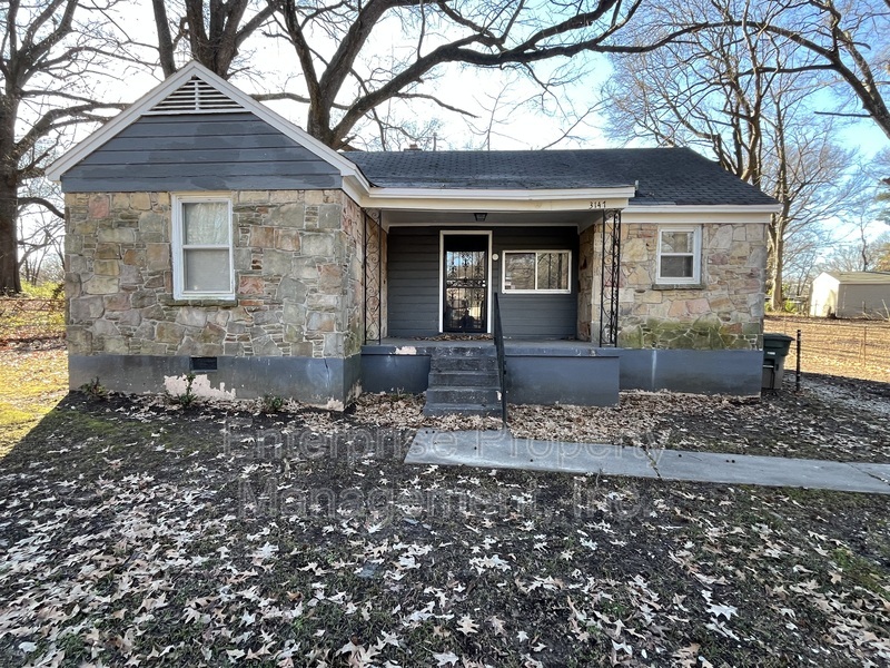 Memphis House: 3147 Northgate St
