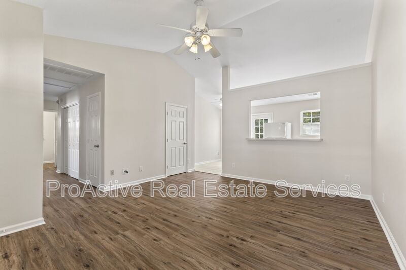 Virginia Beach Condo: 3909 Prominence Place