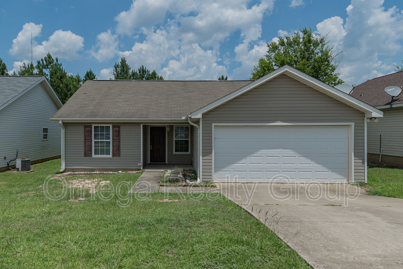 Tuscaloosa House: 3550 Crescent Gardens Dr