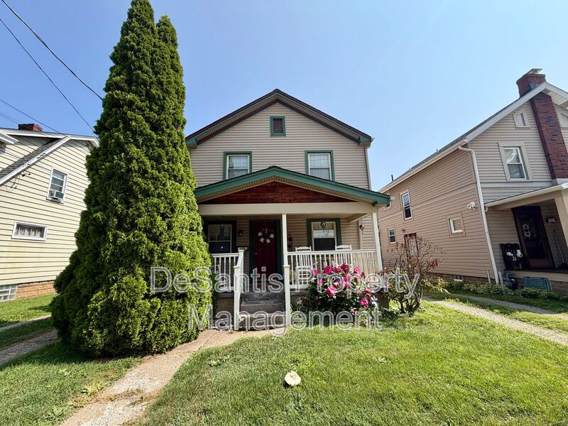 Pittsburgh Condo: 7408 Yale Avenue