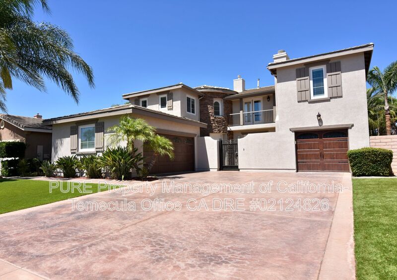 Winchester House: 31824 Via Del Paso