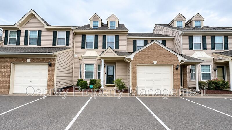 Spacious Virginia Beach Home with Dual Primary Suites & Private Backyard - Photo 1