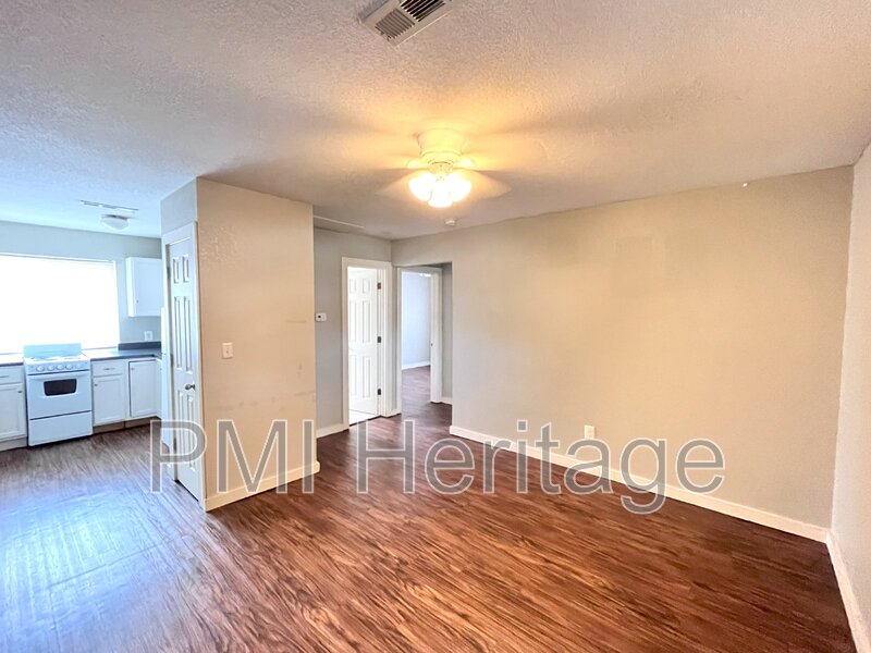 Fayetteville Condo: 103 W Martin Luther King Jr Blvd