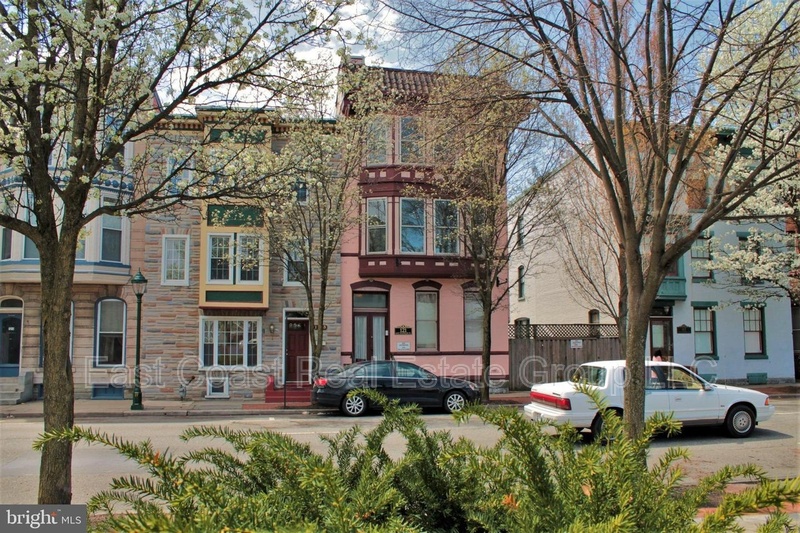 Hagerstown Condo: 121 E Franklin St #2