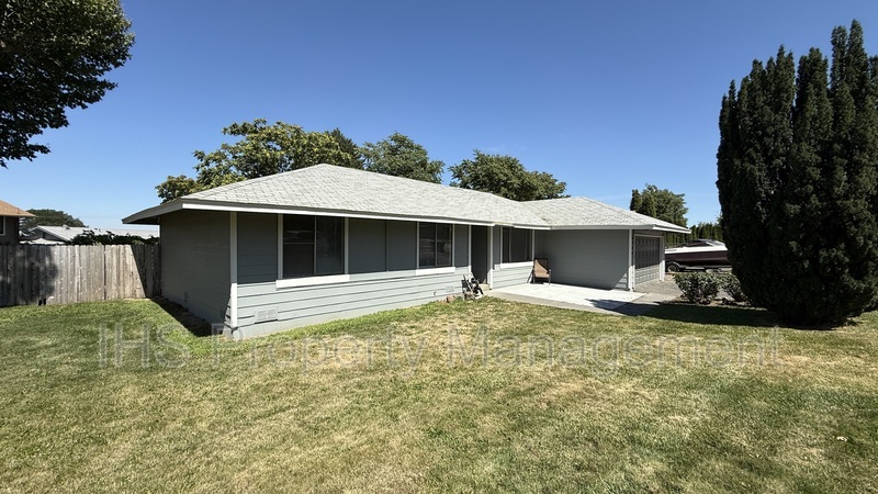 Kennewick House: 1613 S Palouse Pl