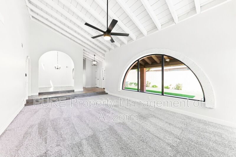 Scottsdale House: 7218 E Harmont Dr