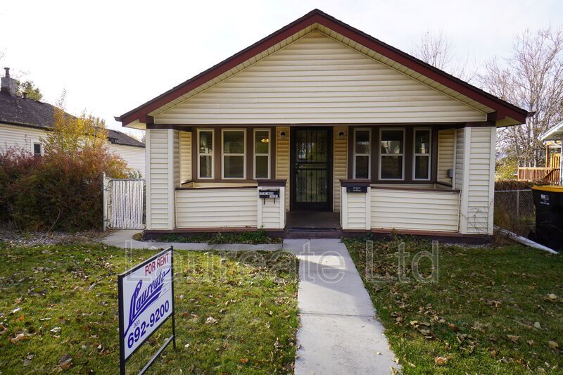 Englewood Condo: 3717 S Cherokee St