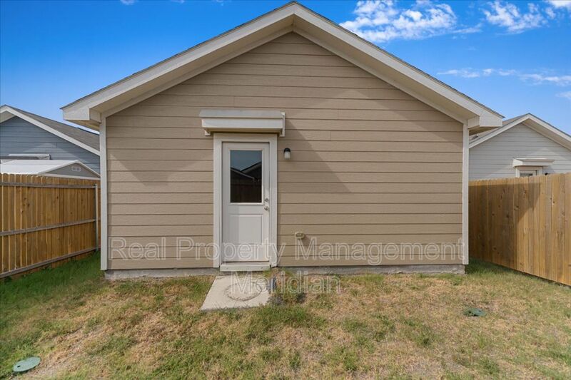 Princeton House: 211 Herman Ln