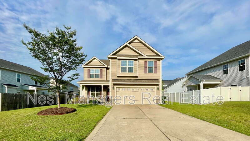 Fayetteville House: 2108 Ingate Street