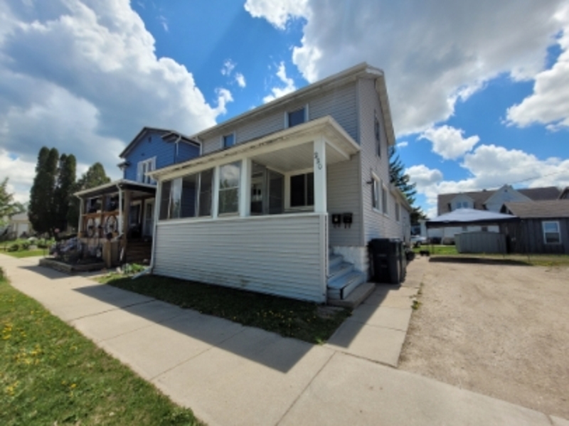 Fond du Lac Condo: 220 6th Street - Back