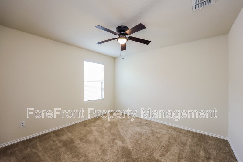 13903 Laurel Br San Antonio TX 78245 - Photo 14