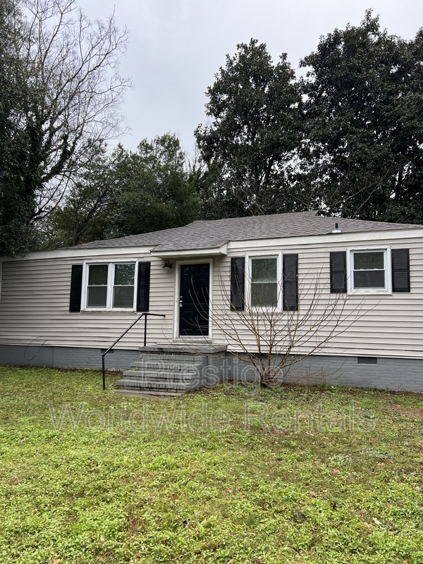 Columbus House: 3028 Meade Street