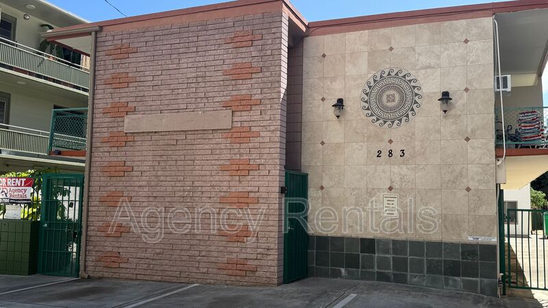 Honolulu Condo: 283 Wai Nani Way