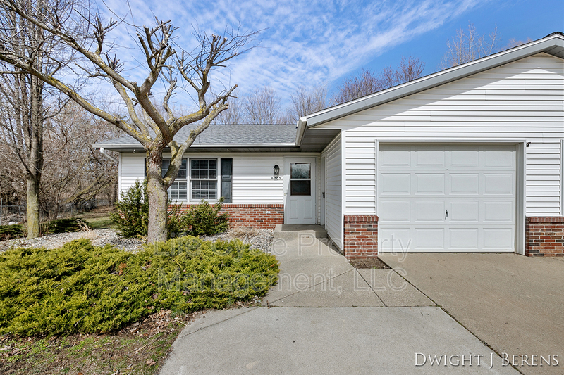 Jenison Condo: 6705 North Dr