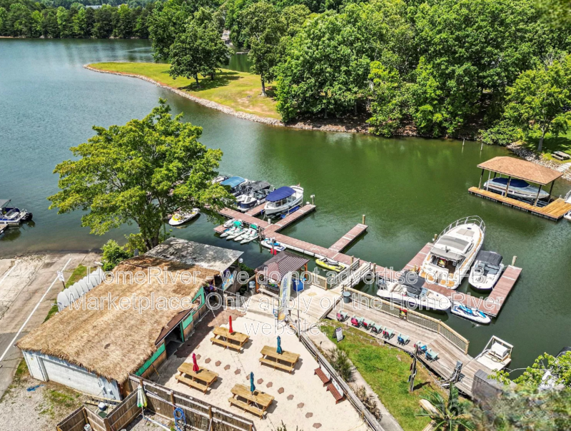 Sherrills Ford Townhome: 4330 Reed Creek Dr