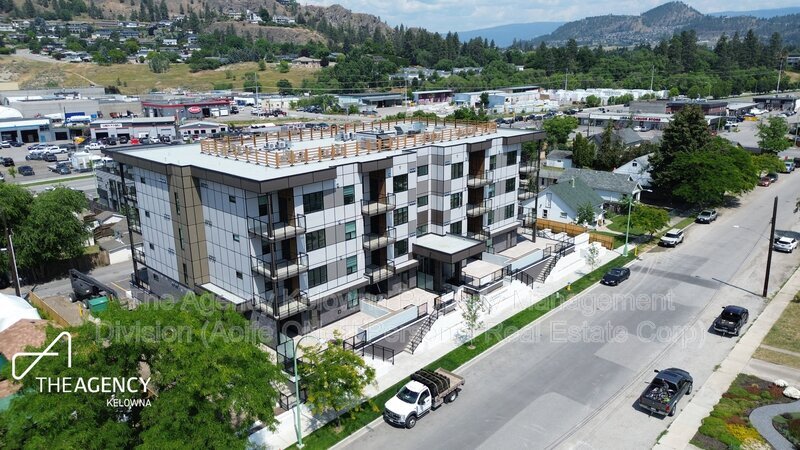 Kelowna Condo: 1036 Coronation Ave