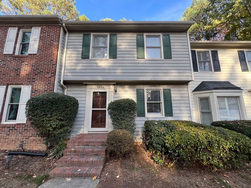 Raleigh Townhome: 5604 Hamstead Crossing