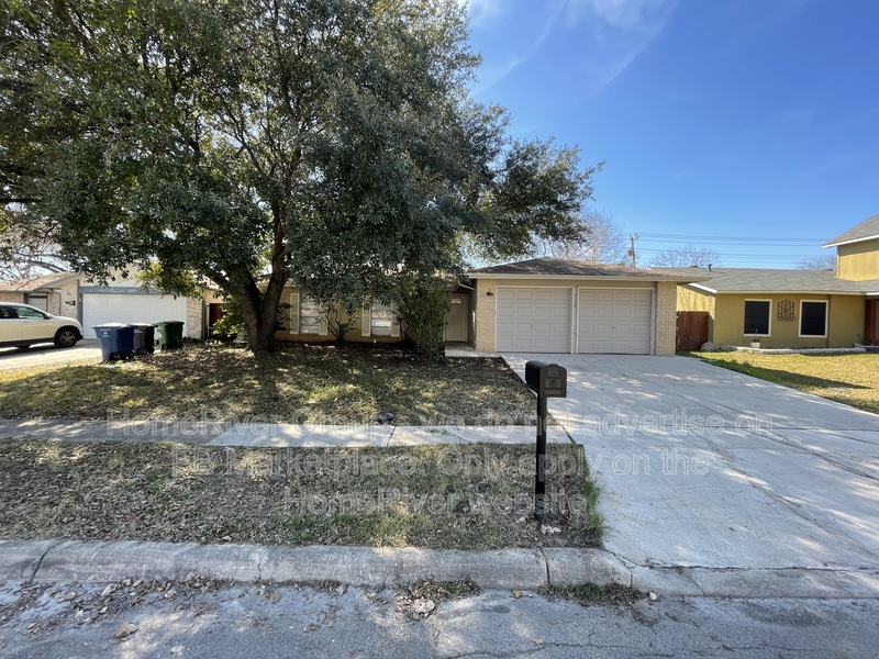 San Antonio House: 5138 Stockman Dr