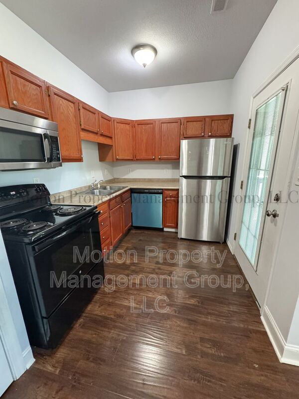 Chattanooga House: 6920 Northside Drive