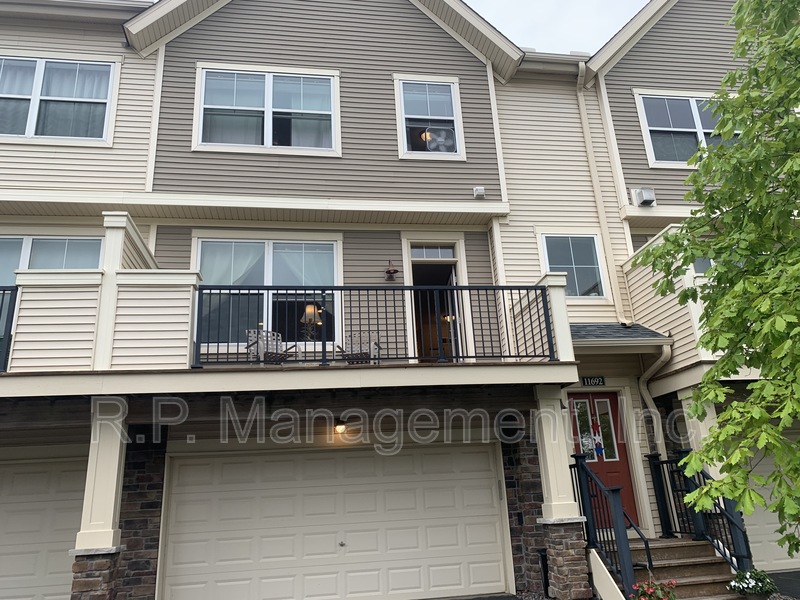 Maple Grove Townhome: 11692 84th Ave N