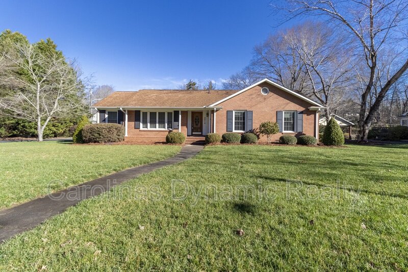 Request a Viewing for 6618 Castlegate Drive Tenant Turner