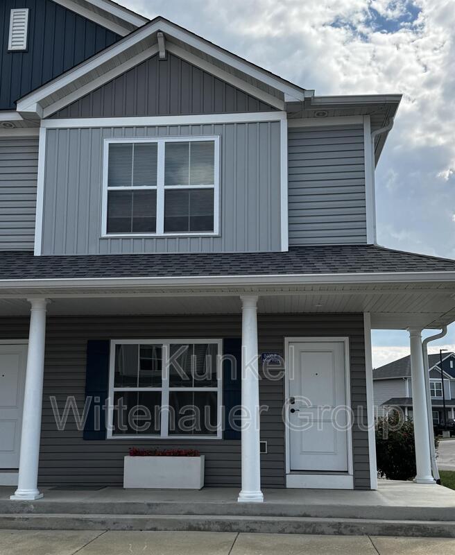 O’FALLON Condo: 8400-F ALLIED WAY