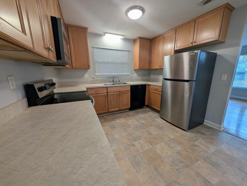 Tallahassee House: 2114 High Road