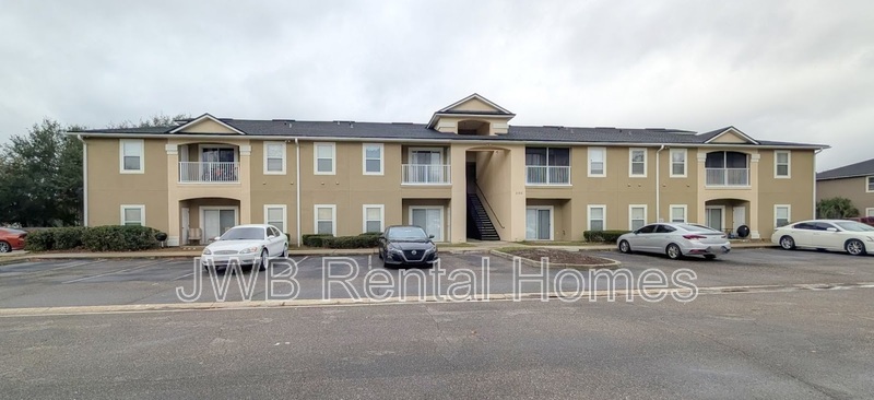 Jacksonville Condo: 5150 Playpen Dr #8