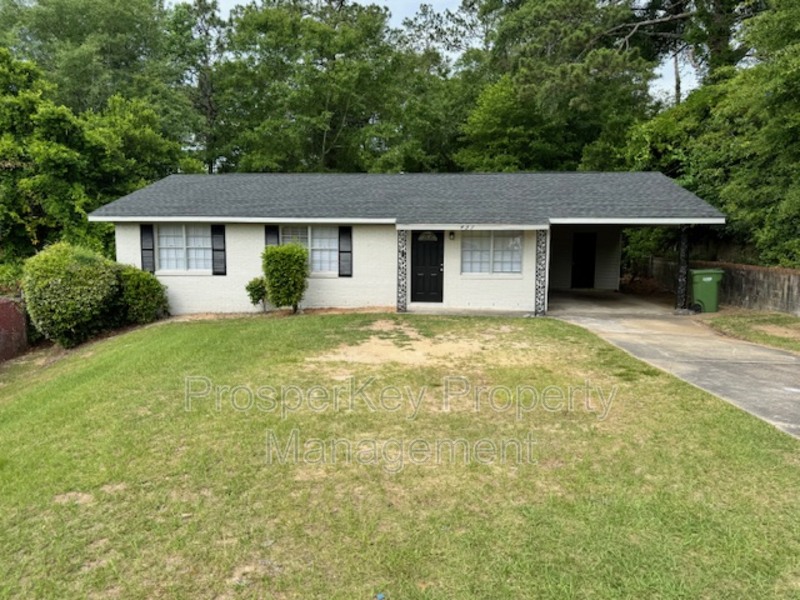 Columbus House: 431 Camden Dr