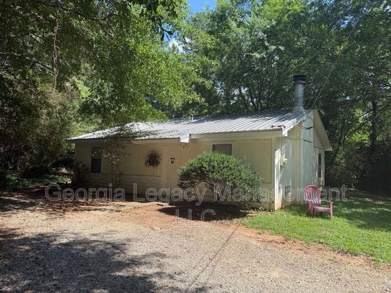 winterville House: 725-H Beaverdam Road
