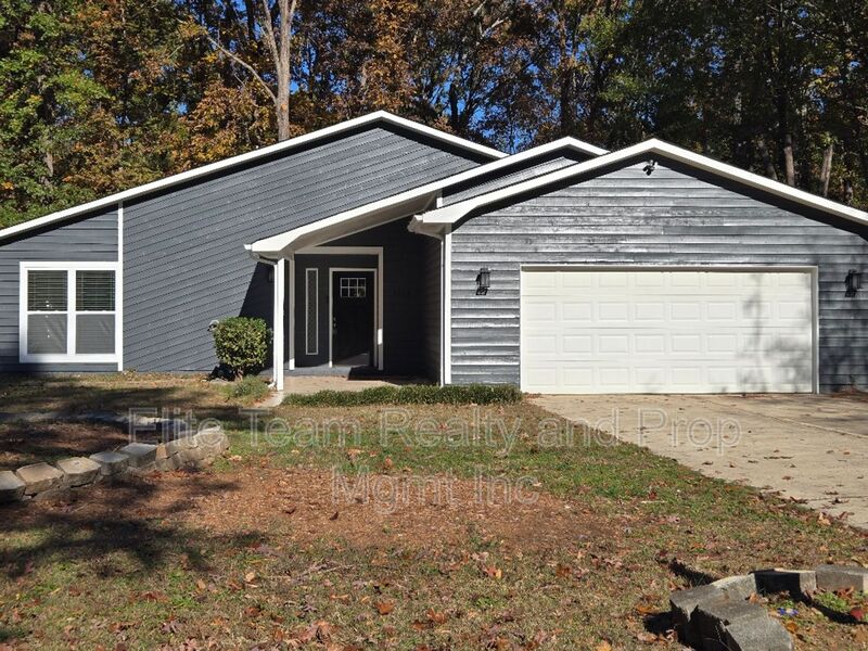 Charlotte House: 3738 Sweetgrass Lane