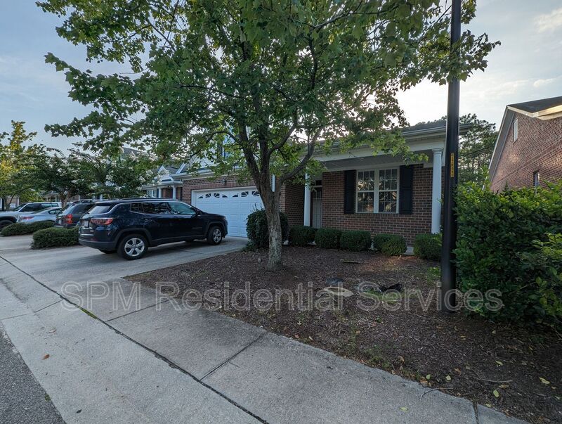 Wilmington House: 5334 Christian Dr