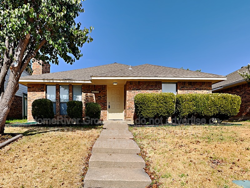 Carrollton House: 3237 Northview