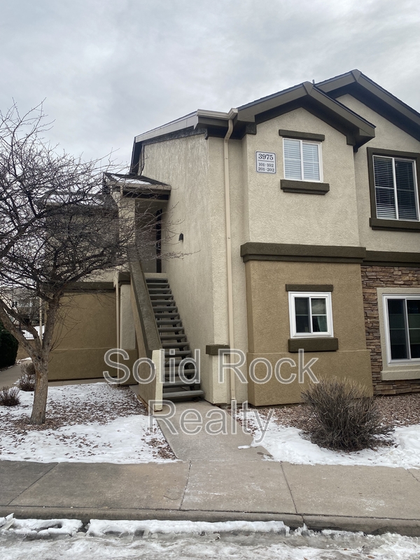 Colorado Springs Townhome: 3975 Riviera Grove