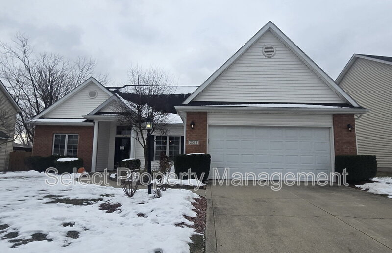 Fort Wayne House: 2515 Sugar Tree Drive