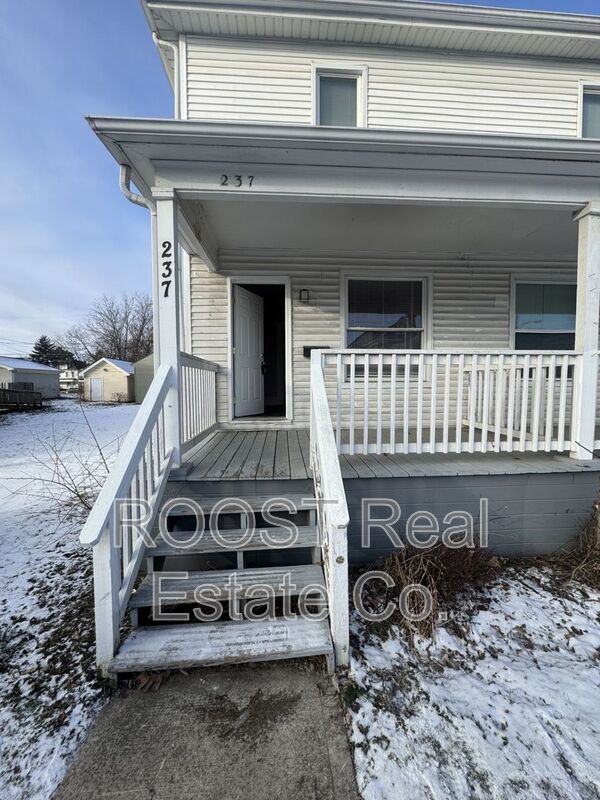 Columbus House: 237 Avondale Ave