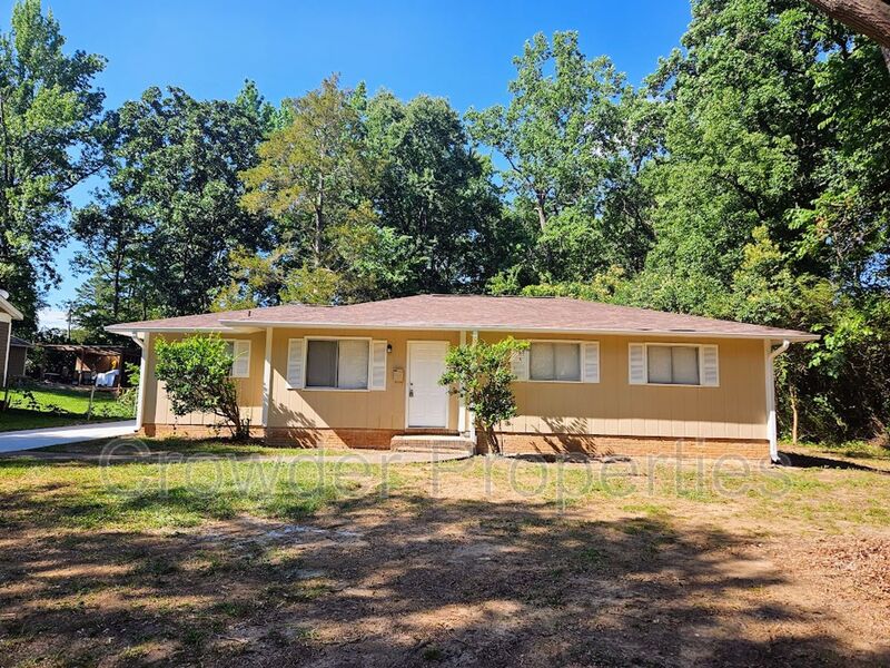 Charlotte House: 6815 Water Mill Ct.
