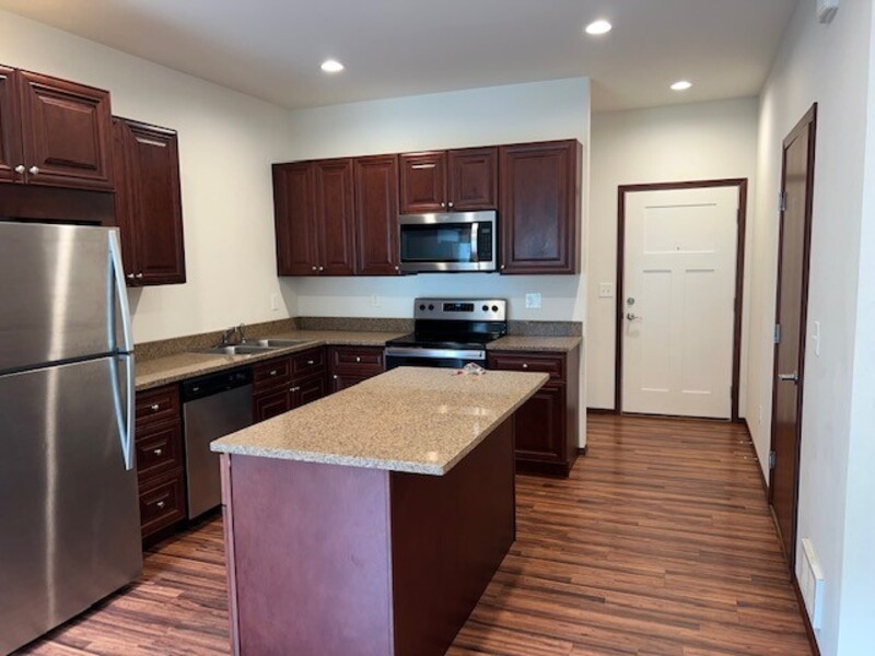 Lynden Condo: 2045 Andress Lane