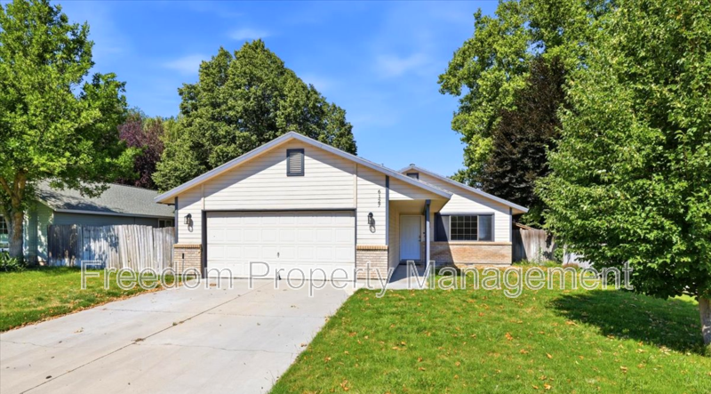 Boise House: 6127 North Portsmouth Avenue