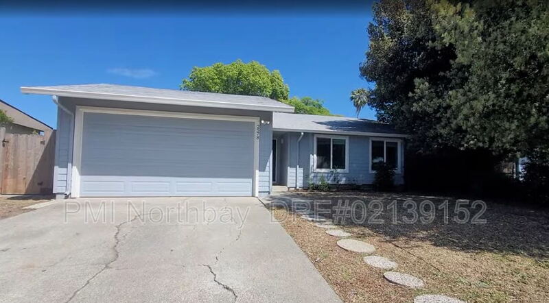 Fairfield House: 2578 Pembrook Way