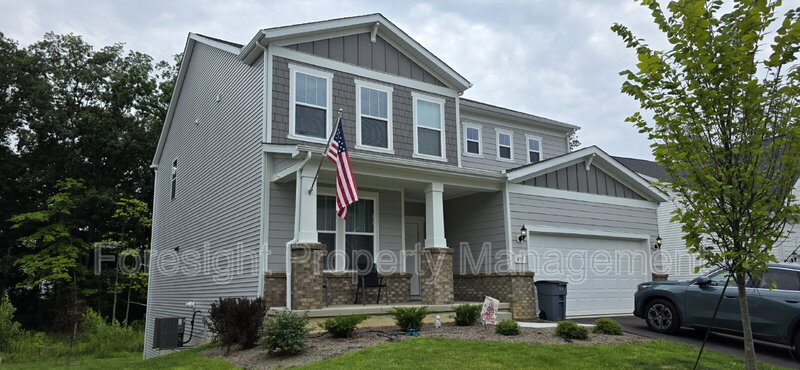 Sunbury House: 653 Mill Stone Drive