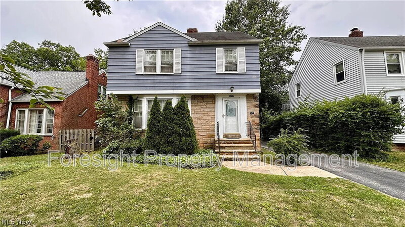 Cleveland Heights House: 3700 Blanche Avenue