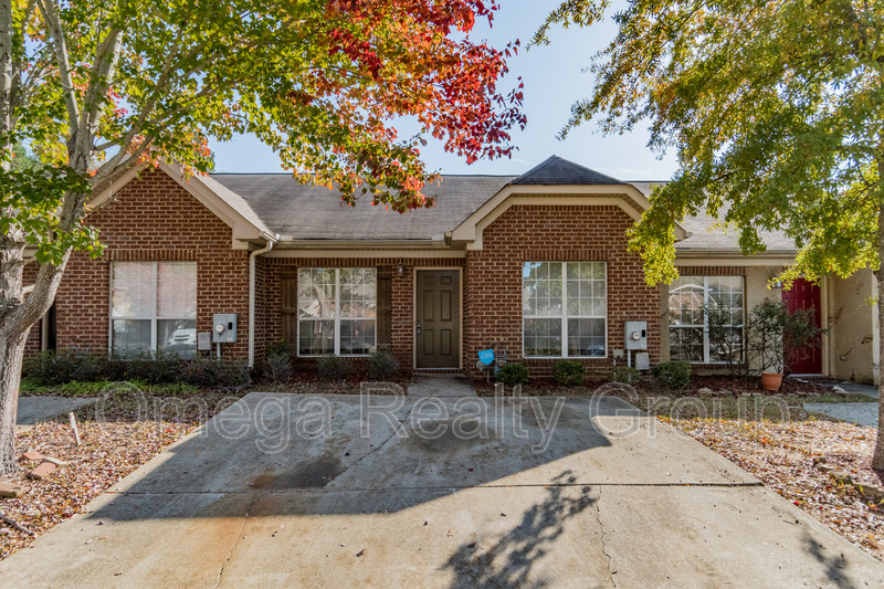 Bessemer Townhome: 2812 Southwood Vw