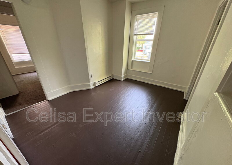 Fort Wayne Condo: 436 West Williams Street