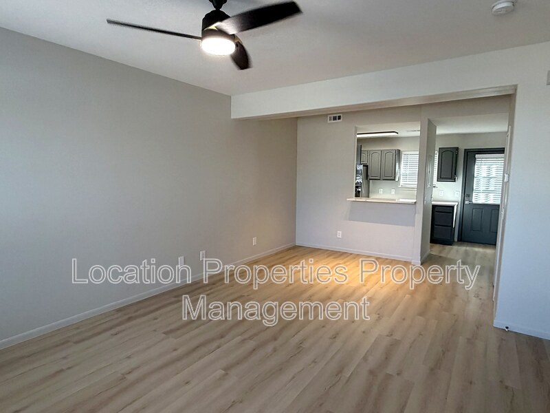 2201 Westdale Road - A3, Lawrence, Kansas rental photo 11 of 31