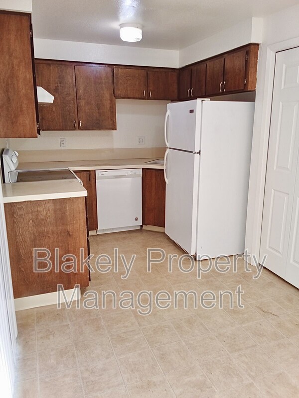 Nampa Condo: 211 East Bird Avenue - A
