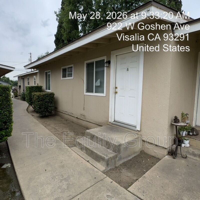 Visalia Condo: 922 West Goshen Ave